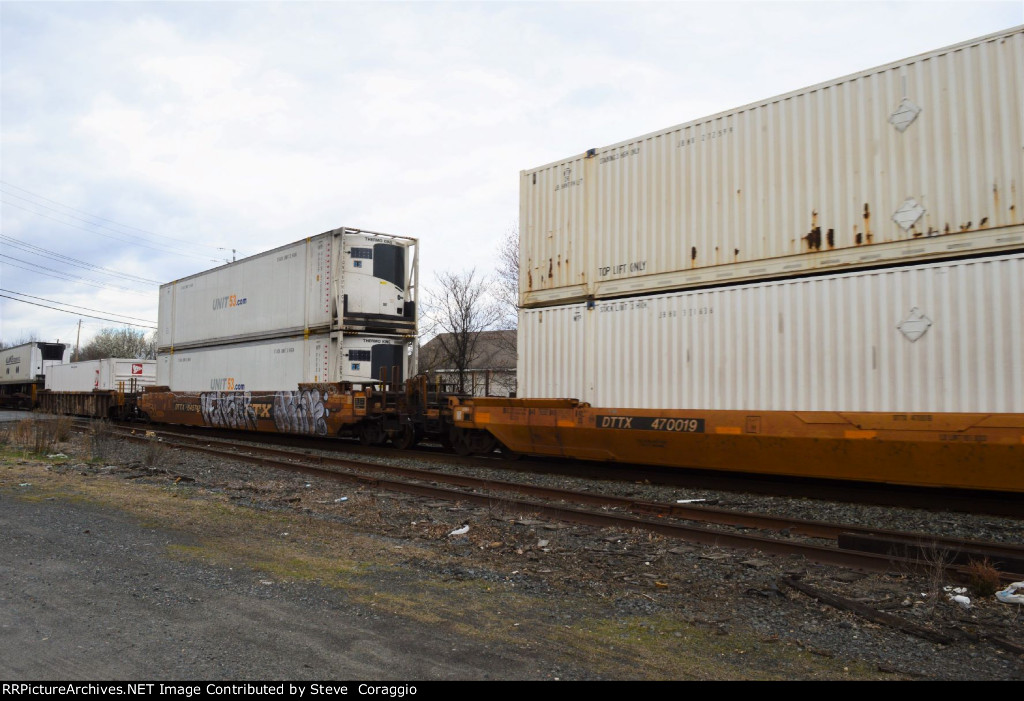 DTTX 645742 with 53FT UNIT 53.com Containers